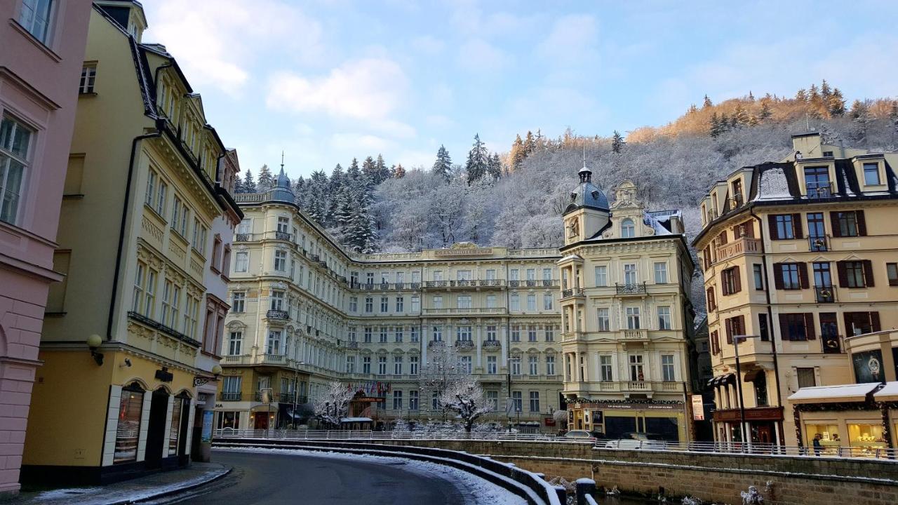 Pension Napoleon Karlovy Vary Bagian luar foto